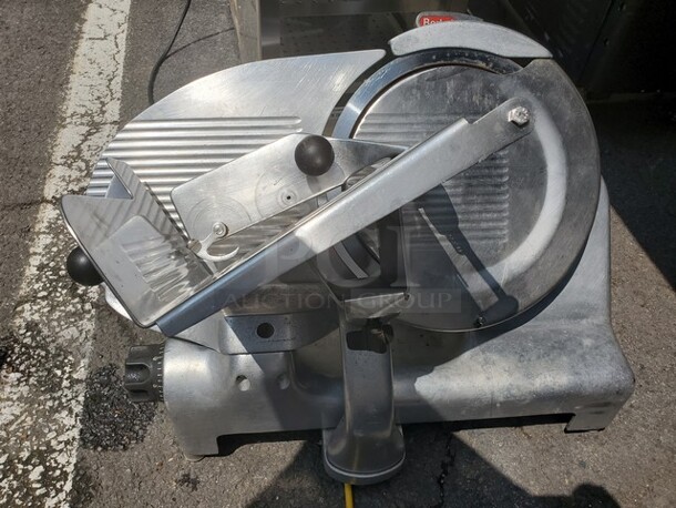 Berkel Commercial Slicer (Rusty plate/Missing plug) - Image 3 of 3