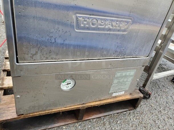 Hobart Dishwashing Machine
120 V
Good Working Condition - Image 5 of 7