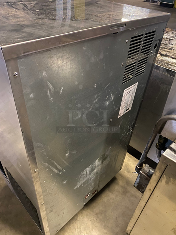COOL! Hoshizaki Commercial Countertop Ice Maker/Dispenser And Water Dispenser! All Stainless Steel! On Legs! Model: DCM-500BAH-OS SN: C03111K 115/120V 60HZ 1 Phase - Image 4 of 7