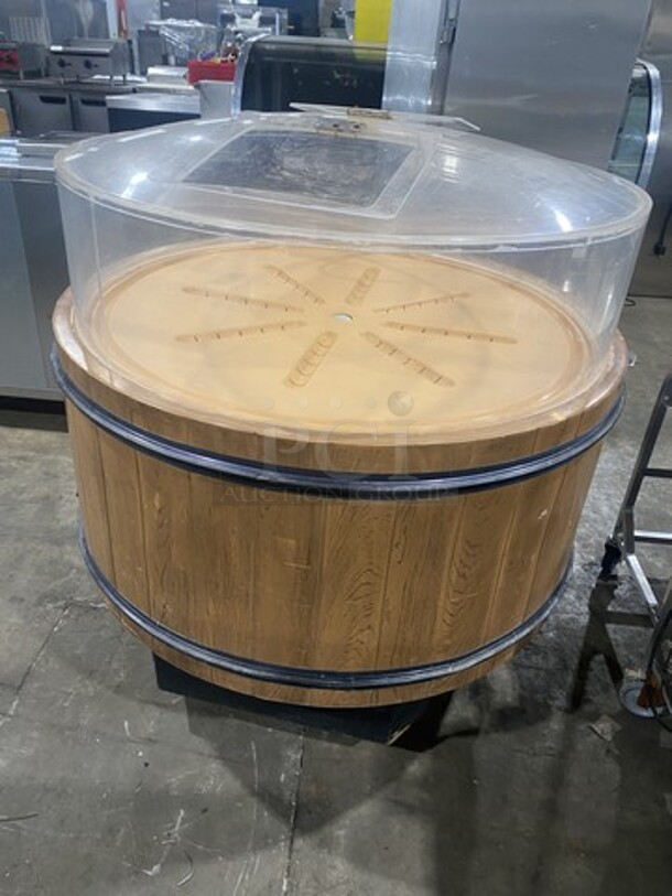 Exotic Style Round Lobster Tank!  - Image 2 of 7