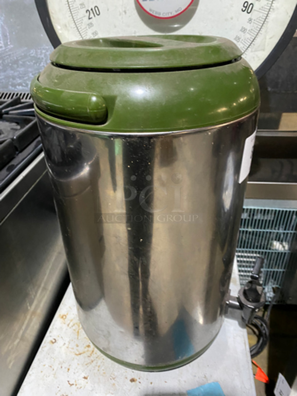 Commercial Beverage Dispenser! With Lid! Stainless Steel Body! - Image 2 of 5