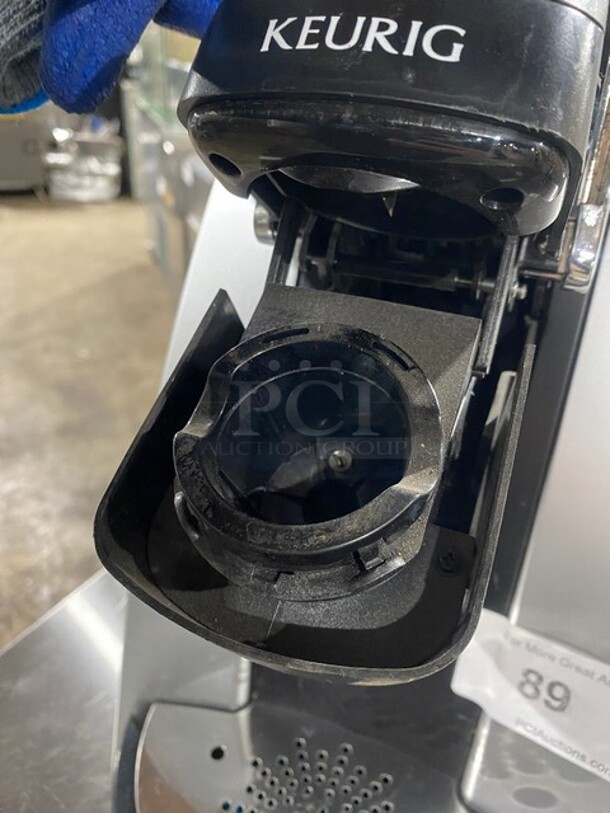 Keurig Commercial Countertop Single Coffee Brewer! Model B200! 120V! - Image 5 of 9
