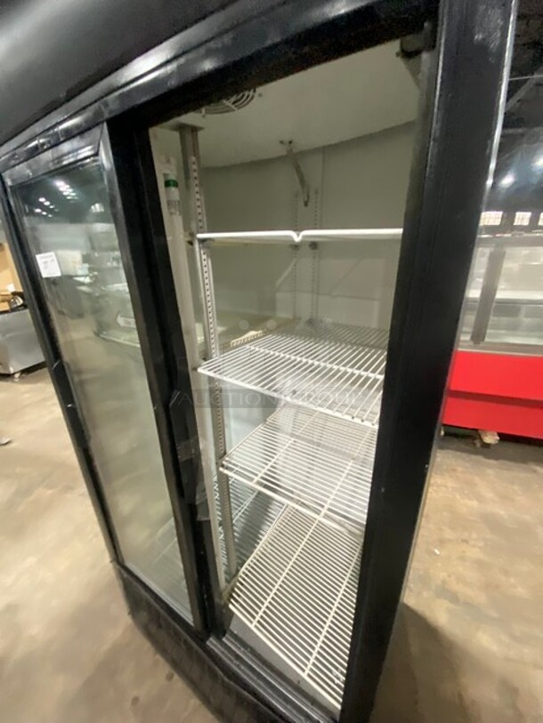 True Commercial 2 Sliding Door Reach In Refrigerator Merchandiser! With View Through Doors! With Poly Coated Racks! Model: GDM33 SN: 13089041 115V 60HZ 1 Phase - Image 5 of 8