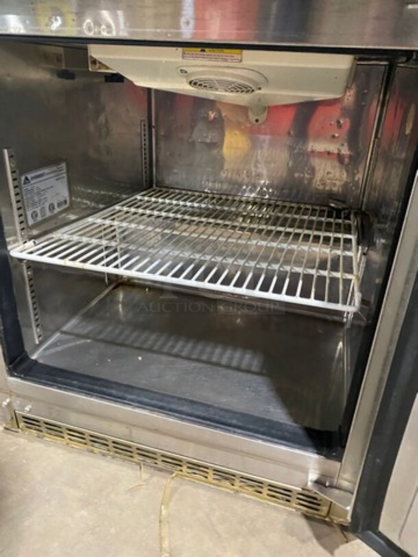 Everest Commercial Single Door Lowboy/ Worktop Cooler! All Stainless Steel! Model: ETBR1 SN: BTBR112100008 115V 60HZ 1 Phase - Image 5 of 7