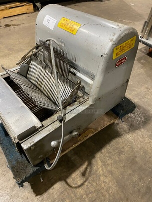 Berkel Commercial Countertop Bread Loaf Slicer! - Image 2 of 7