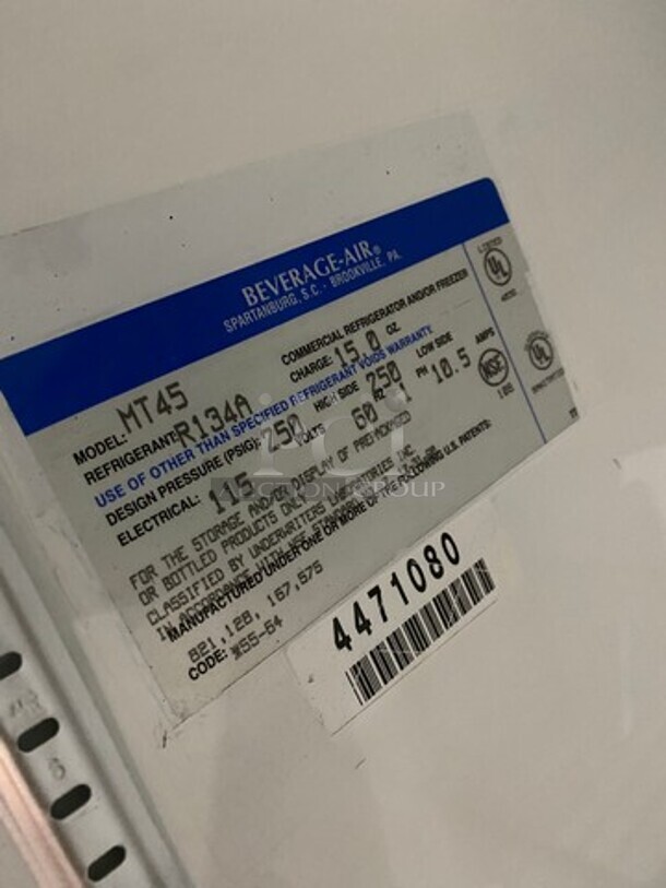Beverage Air Commercial Refrigerated 2 Door Reach In Cooler Merchandiser! With View Through Doors! Model: MT45 SN: 4471080 115V 60HZ 1 Phase - Image 7 of 9