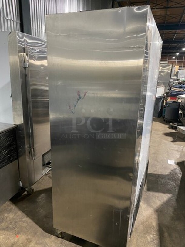 Coolman All stainless Steel 2 Door Reaching cooler! With Racks! MODEL 54RI  SN: W70415 120V - Image 4 of 9