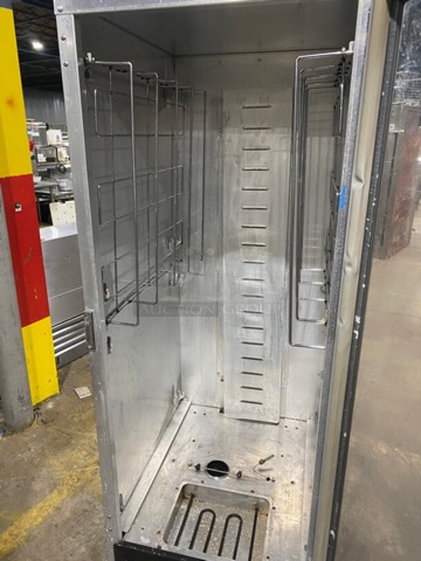 Cres Cor Commercial Single Door Food Warmer/Proofer Cabinet! Stainless Steel! On Casters! Model: 121PHUA11D SN: DAIJ172721563 120V 60HZ 1 Phase - Image 6 of 8