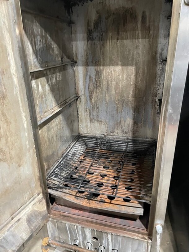 All Stainless Steel Commercial Natural Gas Powered Vertical Upright Smoker! On Legs! - Image 5 of 6