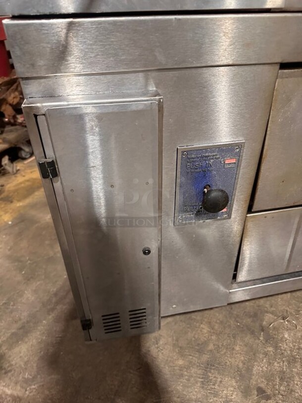 AMAZING! LATE MODEL! Bakers Pride INFERNO Style 6 Pie Natural Gas Powered Double Stacked Pizza Baking Oven! All Stainless Steel!  Model: Y600 SN: 47247! 2X Your Bid Makes One Unit! On Legs With Casters! With Stones! Working When Removed!  - Image 9 of 12