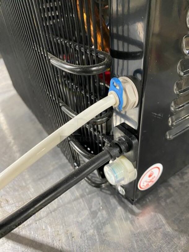 LATE MODEL! 2019 Avalon Commercial Countertop Water Dispenser! Model: A12CTPOU SN: 1281919195 115V - Image 8 of 9