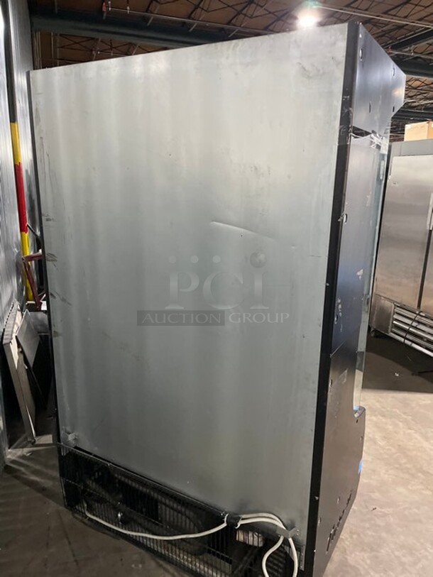 Turbo Air Commercial Refrigerated Open Grab-N-Go Case Merchandiser! With View Through Sides! All Stainless Steel! MODEL TOM50B SN:TOM5016Z100 120V 1PH - Image 3 of 9