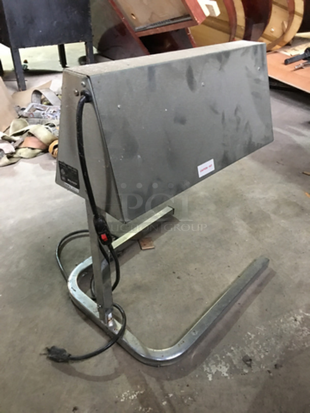 Vollrath Countertop Food Warmer Heat Lamp Stand! All Stainless Steel! Model: OHC-500 SN: B26214 120V - Image 3 of 6