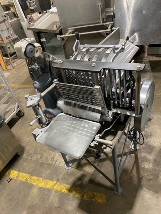 NICE! Berkel Commercial Automatic Meat/ Deli/ Cheese Stacker Slicer! All Stainless Steel! On Legs! Model: 170D SN: 180D424 - Image 2 of 12