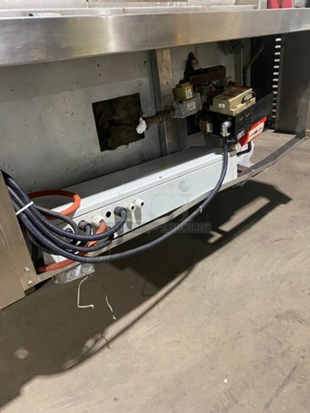 Empire Commercial Natural Gas Powered Tripple Deck Baking Oven! All Stainless Steel! - Image 8 of 9