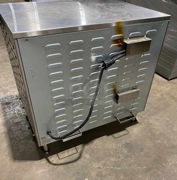 Waring stainless Steel Commercial Countertop Electric Powered Double Deck Pizza Oven! - Image 3 of 9