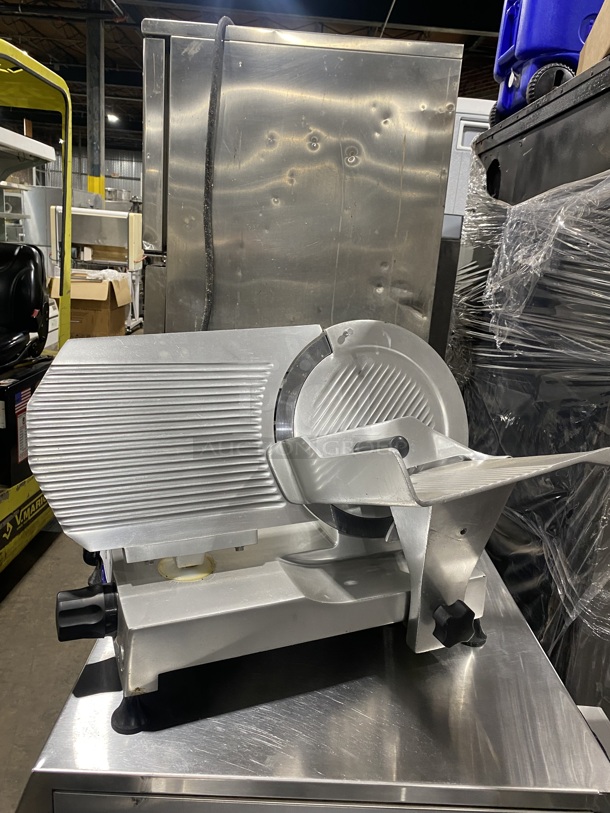 Chefmate Commercial Countertop Deli Meat Slicer! All Stainless Steel! Model GC 12 SN:134483! 115V 1Phase! - Image 3 of 8