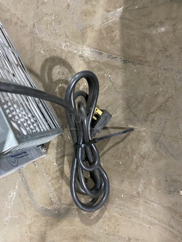 COOL! Hoshizaki Commercial Ice Maker Machine! Stainless Steel Body! Model: C101BAHAD SN: G14906G 115/120V 60HZ 1 Phase - Image 8 of 8