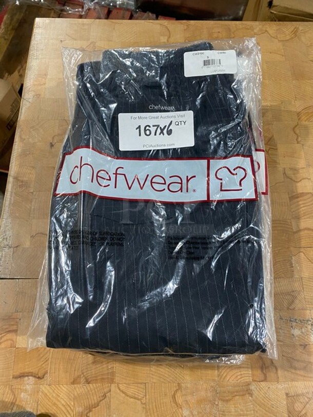 NEW! ChefWear Size Small! 6x Your Bid!