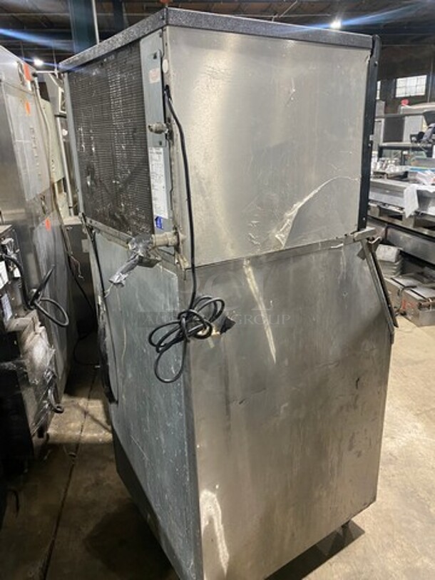 Ice-O-Matic Air Cooled Commercial Ice Maker Machine! On Ice Bin! All Stainless Steel! Model ICE0500HA6 SN:160331280011916 115V 1PH - Image 4 of 11