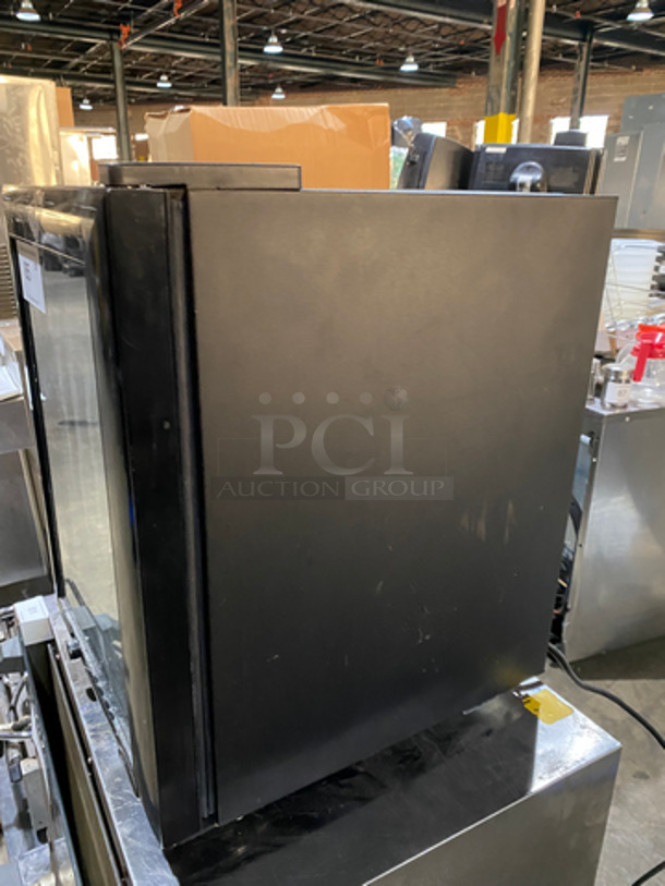 IDW Commercial Refrigerated Single Door Reach-In Mini Merchandiser! With View Through Door! Poly Coated Racks!Model: G-STYLE1 SN: S0581302020219 115V 60HZ 1 Phase - Image 2 of 7