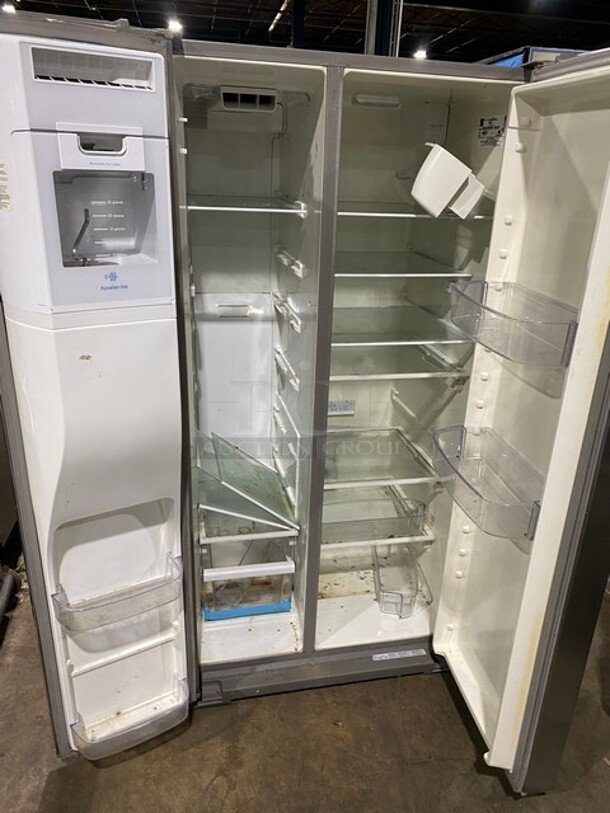 Kenmore 2 Door Refrigerator & Freezer Combo! Has Water & Ice Dispenser! Model 106.51133210 Serial HR53604463! 115V 1Phase! - Image 5 of 12