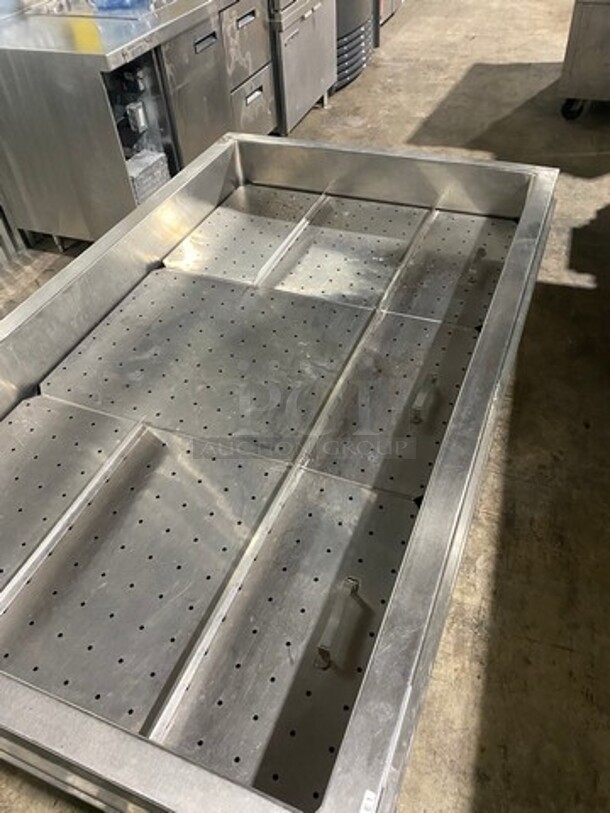 Commercial Cold Pan/Fresh Fish Display Case! All Stainless Steel Top! On Casters! - Image 5 of 9