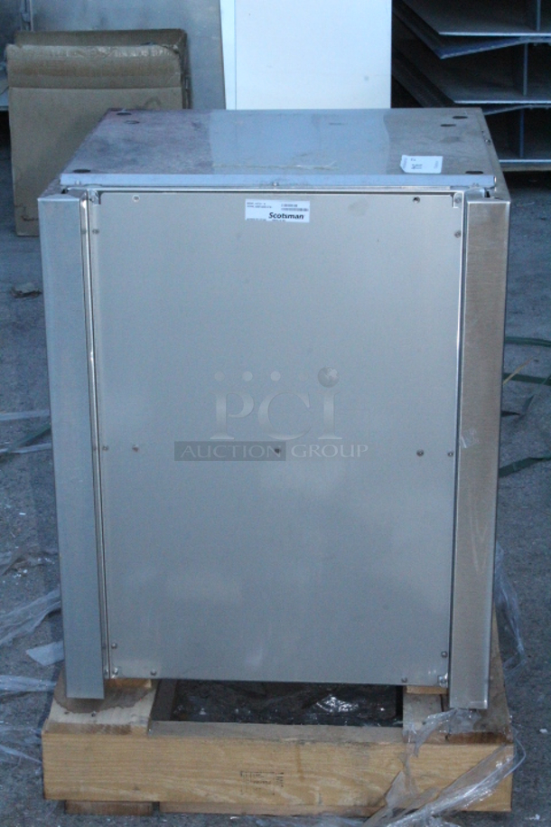 BRAND NEW SCRATCH & DENT! Scotsman HID540A-1 Meridian 21 1/4" Air Cooled Nugget Ice Machine with 40 lb. Bin, Water Dispenser, and Equipment Stand with Door - 115V, 500 lb. Top of the unit is dented.  - Image 4 of 7