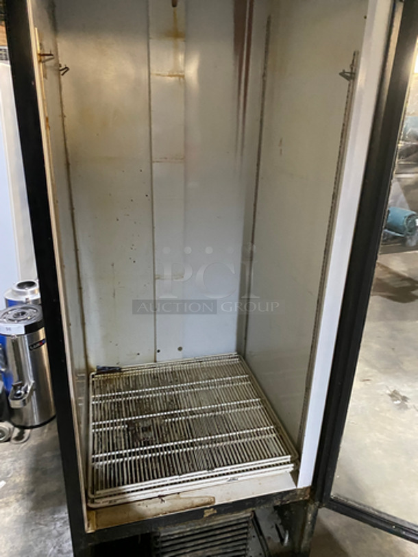 Commercial Refrigerated Single Door Reach In Merchandiser! With View Through Door! Poly Coated Racks! NOT TESTED! - Image 5 of 9