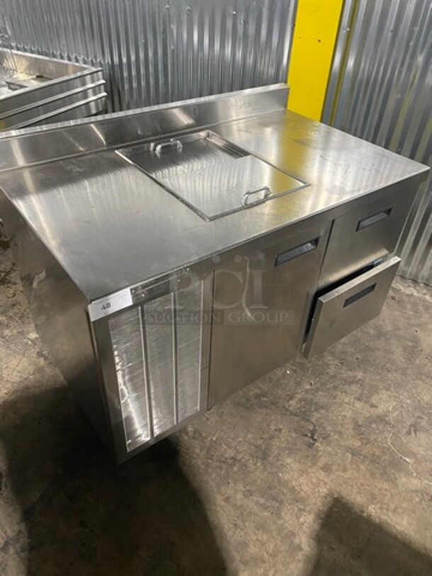 Delfield Commercial One Door Lowboy Cooler! With 2 Refrigerated Drawers! With Sliding Top Access Door! With Backslash! All Stainless Steel! On Legs! Model F18WC52CNONSFNC Serial 0811150000641! 115V 1Phase! - Image 11 of 11