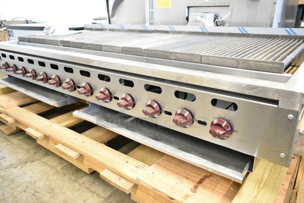 BRAND NEW SCRATCH AND DENT! Vulcan ACB72-101 Stainless Steel Commercial Natural Gas Low Profile 72" Medium-Duty Radiant Gas Countertop Charbroiler. 221,000 BTU - Image 4 of 8