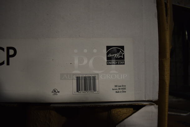 ALL ONE MONEY! Lot of 4 BRAND NEW TCP 140BODY15 Light Fixtures - Image 4 of 9