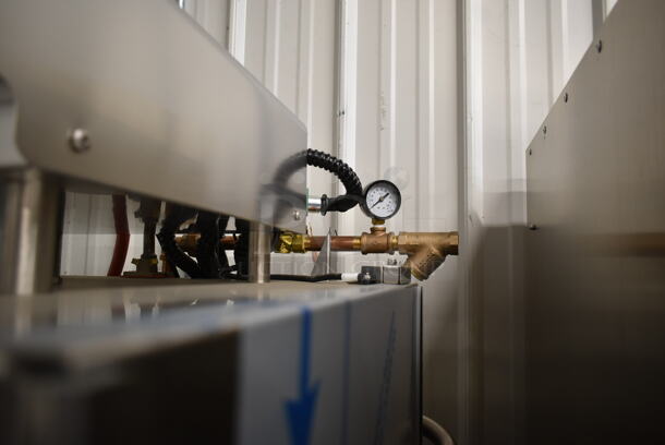 BRAND NEW SCRATCH AND DENT! 2022 Jackson Tempstar Stainless Steel Commercial Straight Pass Through Dishwasher w/ Built In Booster. 208-230 Volts, 1 Phase.  - Image 8 of 9