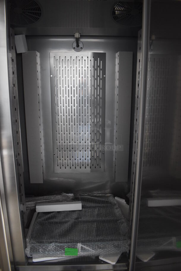 BRAND NEW SCRATCH AND DENT! Avantco Model 178SS3RHC Stainless Steel Commercial Three Door Reach In Cooler w/ Poly Coated Racks on Commercial Casters. 115 Volts, 1 Phase. 81x32x82.5. Tested and Working! - Image 7 of 10