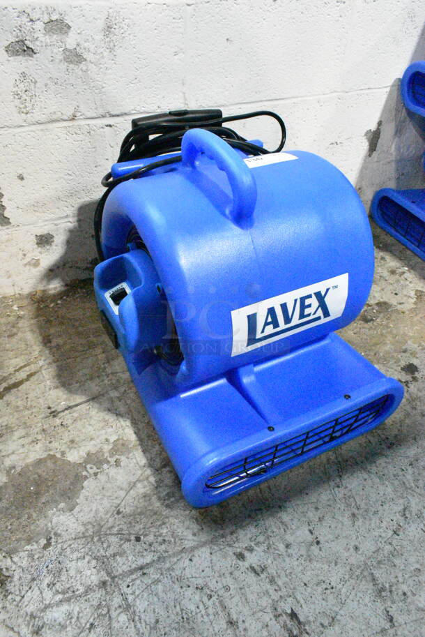 BRAND NEW SCRATCH AND DENT! 2024 Lavex 761AMLV33W 3-Speed Compact Air Mover with Telescoping Handle and Wheels. 115 Volts, 1 Phase.  Tested and Working! - Image 3 of 8