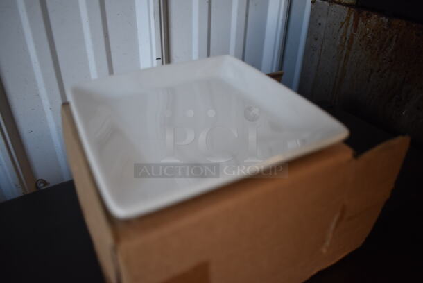 Box of 24 BRAND NEW Oneida White Ceramic Square Plates. 5x5x0.5 - Image 5 of 6