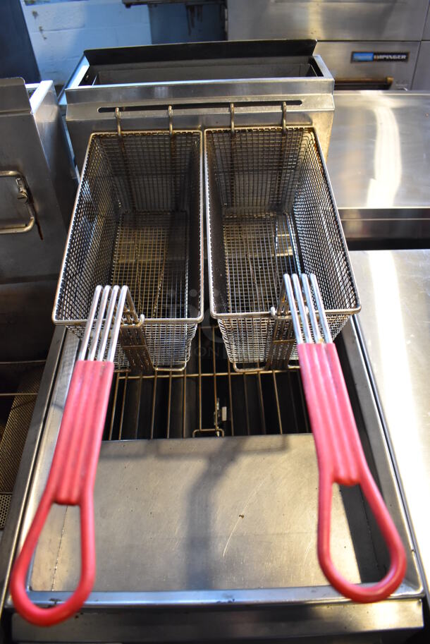 Imperial Stainless Steel Commercial Floor Style Natural Gas Powered Deep Fat Fryer w/ 2 Metal Baskets on Commercial Casters. 15.5x31x46 - Image 4 of 7