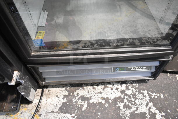 2017 True GDM-12-HC Metal Commercial Single Door Reach In Cooler Merchandiser w/ Poly Coated Racks. 115 Volts, 1 Phase. Tested and Working! - Image 2 of 4