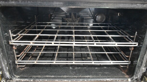 Moffat Turbofan E25MS Stainless Steel Countertop Half Sheet Pan Electric Powered Convection Oven. 100-120 Volts, 1 Phase. Tested and Working! - Image 5 of 6