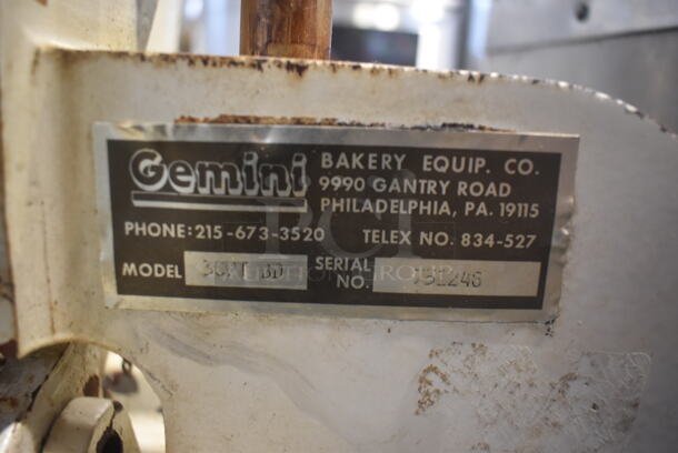 Gemini 36 PT BD Metal Commercial Countertop Manual Dough Divider w/ Extra Pieces.  - Image 4 of 4
