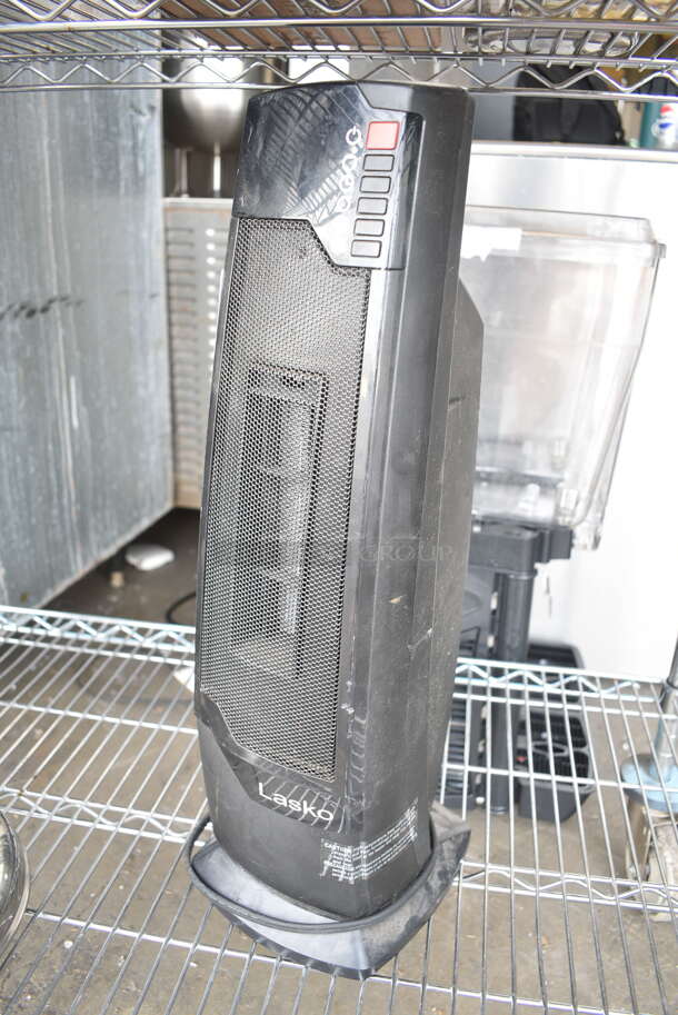 Lasko CT22835 Movable Air Heater. 120 Volts, 1 Phase.  - Image 2 of 3
