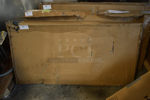 BRAND NEW SCRATCH AND DENT! Regency 600ES3060G Stainless Steel Table w/ Under Shelf. Stock Picture Used as Gallery. - Image 2 of 5