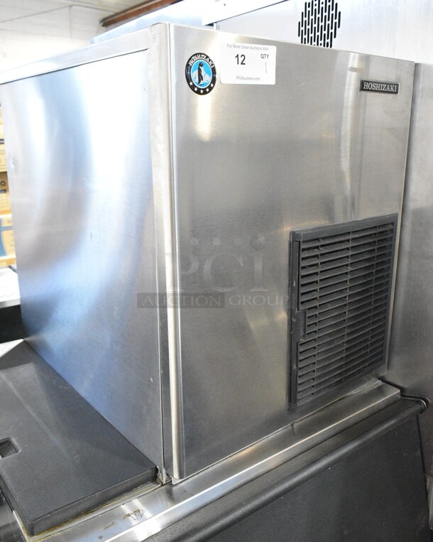 Hoshizaki F-801MAJ Stainless Steel Commercial Ice Machine Head on Hoshizaki B-500PF Commercial Ice Bin. 115 Volts, 1 Phase.  - Image 2 of 8