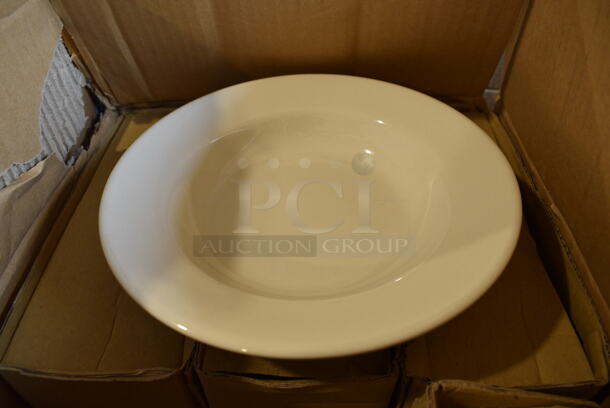16 BRAND NEW IN BOX! Tuxton TRE-027 White Ceramic Pasta Plates. 9x9x1.5. 16 Times Your Bid!