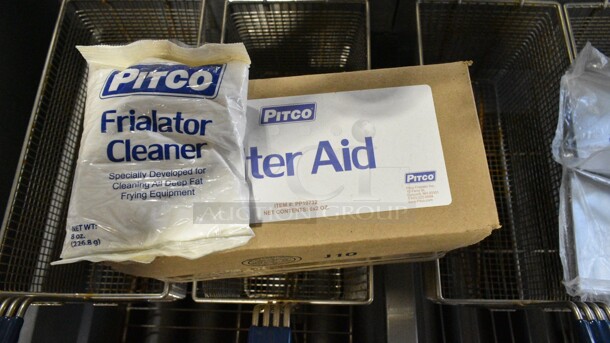 BRAND NEW SCRATCH AND DENT! Pitco Frialator SSH55 Stainless Steel Commercial Natural Gas Powered 2 Bay Deep Fat Fryer w/ 4 Metal Fry Baskets and 4 Splash Guards on Commercial Casters. 80,000 BTU.  - Image 4 of 12