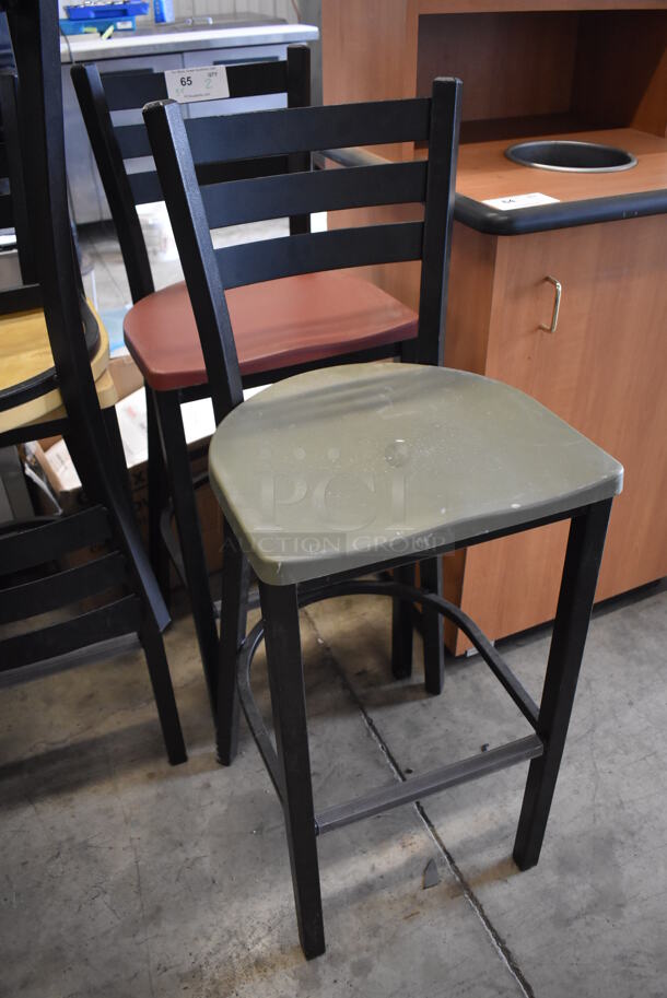 2 Black Metal Bar Height Chairs; Green and Red Seats. 18.5x18x43.5. 2 Times Your Bid! - Image 2 of 4