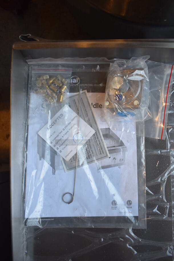 BRAND NEW SCRATCH AND DENT! CPG GT-CPG-72-NL Stainless Steel Commercial Countertop Natural Gas Powered Flat Top Griddle w/ Thermostatic Controls. 180,000 BTU. 72x29x16 - Image 6 of 8