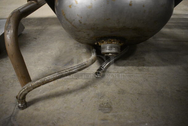 Advance Tabco Stainless Steel Commercial Single Bay Wall Mount Sink w/ Faucet and Handles. 12.5x17.5x15 - Image 4 of 4