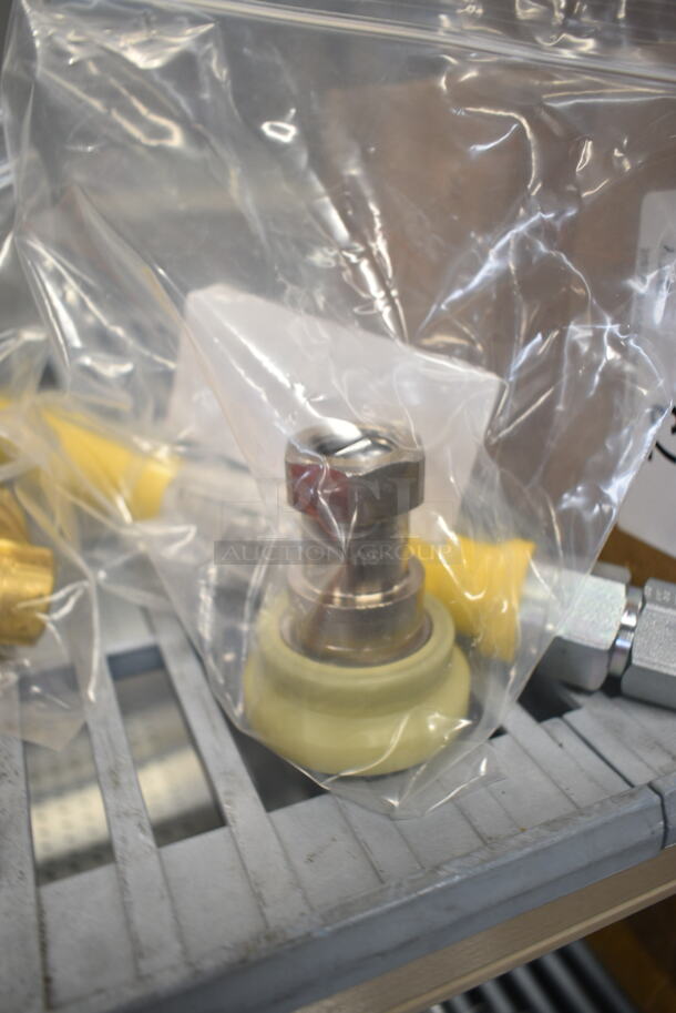 4 BRAND NEW SCRATCH AND DENT! Items Including HP0092215900 Vulcan 00-922159-0000A Safety Valve, HP0041879100 Vulcan 00-418791-000G1 Quick Disconnect, HP0043596800 Vulcan 00-435968-00001 1/2" Solenoid Valve, Dormont Gas Hose. 4 Times your Bid!  - Image 5 of 12