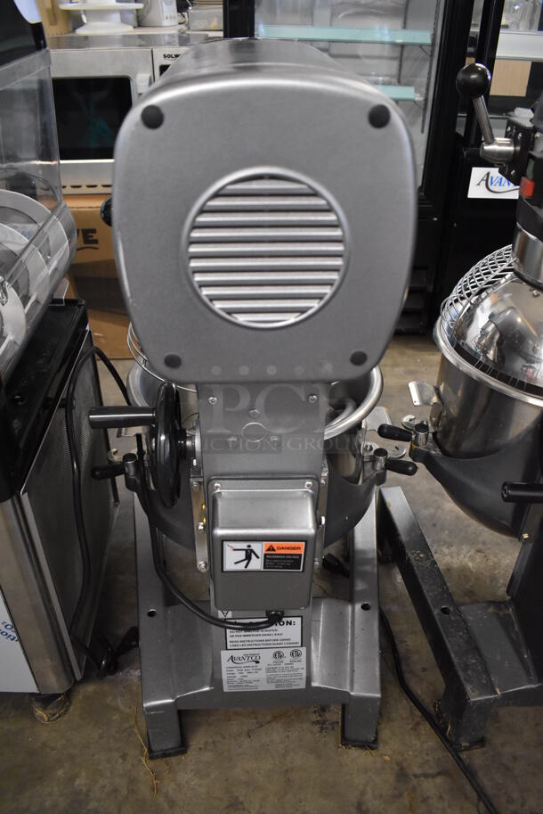 Avantco MX20 Metal Commercial 20 Quart Planetary Dough Mixer w/ Stainless Steel Mixing Bowl, Bowl Guard, Paddle, Balloon Whisk and Dough Hook Attachments. 120 Volts, 1 Phase. 19x21x32. Tested and Working! - Image 9 of 11
